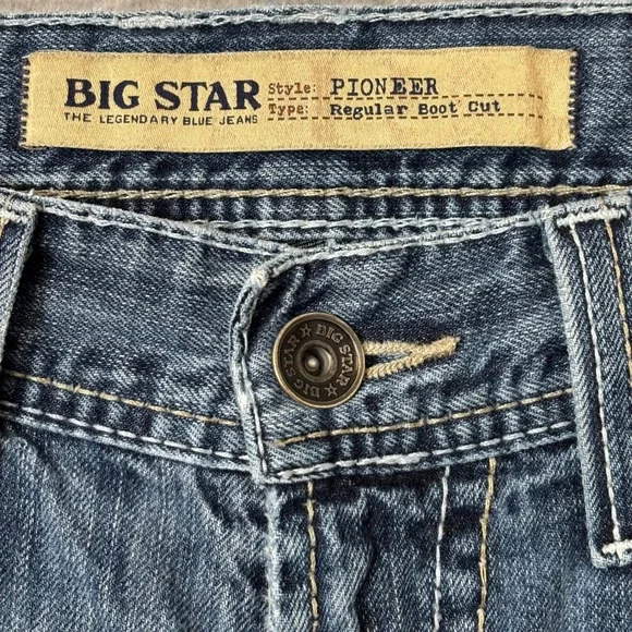 Big Star Men's 34R Pioneer Regular Boot Cut Jeans Y2K Rodeo Distressed 35x31 - Picture 5 of 8